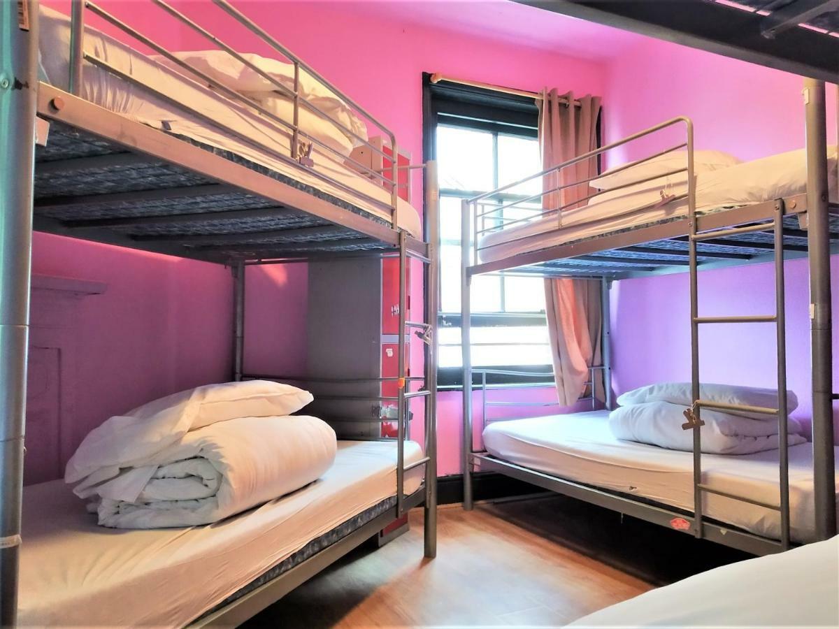 The Phoenix Hostel Paddington London Eksteriør bilde